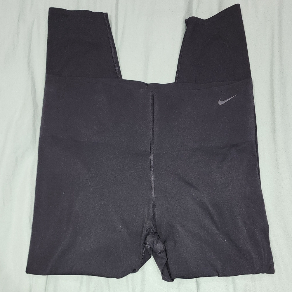 Nike Black Leggings Full-Length Stretchy Athletic Wear